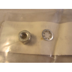 Zenith A Ford choke shaft nut special extra thick with washer (MA9547N)